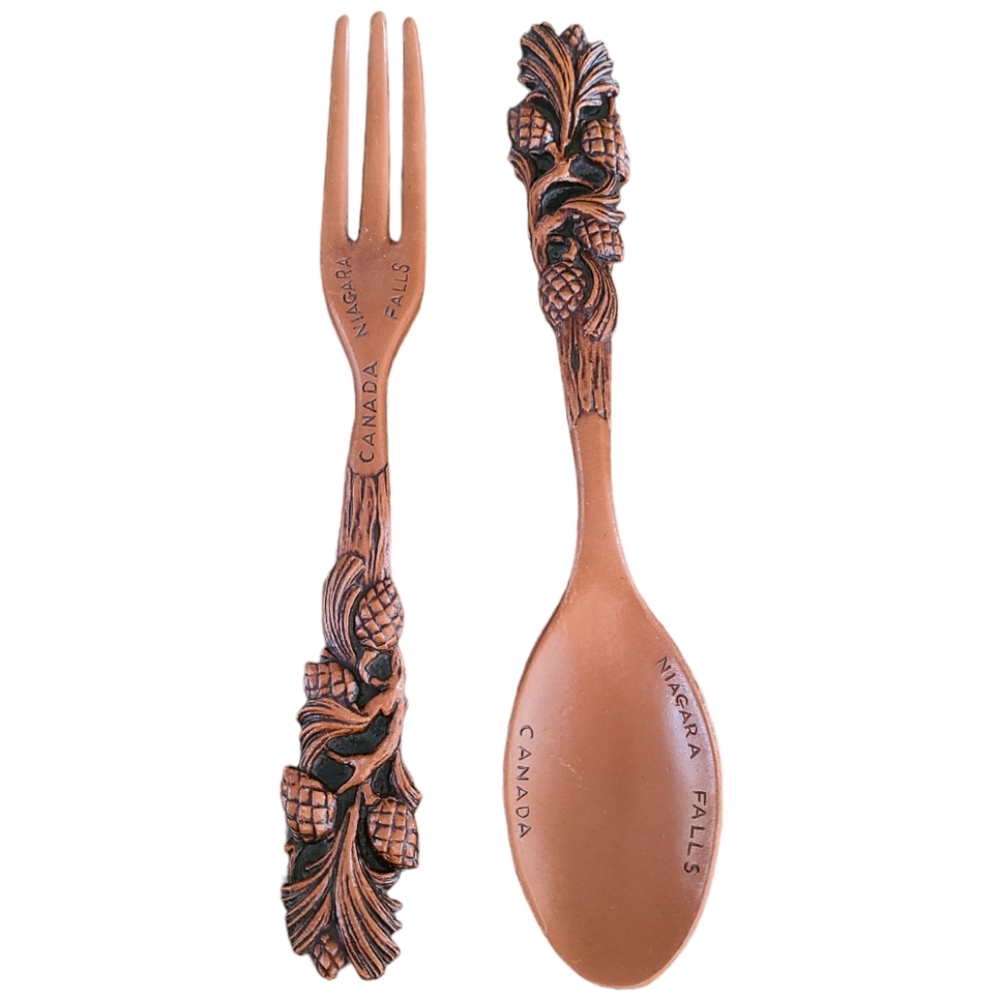 Vintage Wooden Spoon and Fork Souvenir Niagra Falls Canada 10"